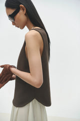 Boat-Neck Waistcoat Brown