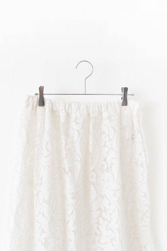 Sumikuro Lace Skirt