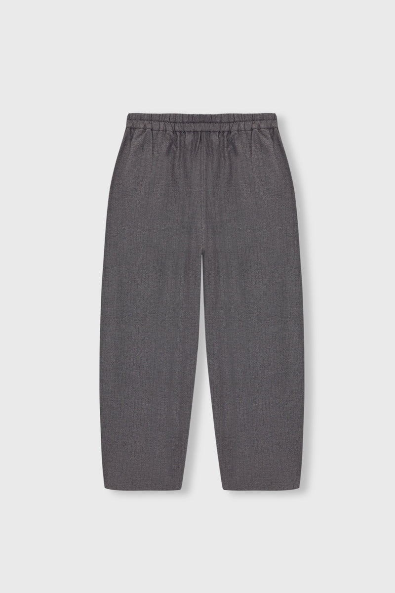 Frontal Seam Curved Pants Grey